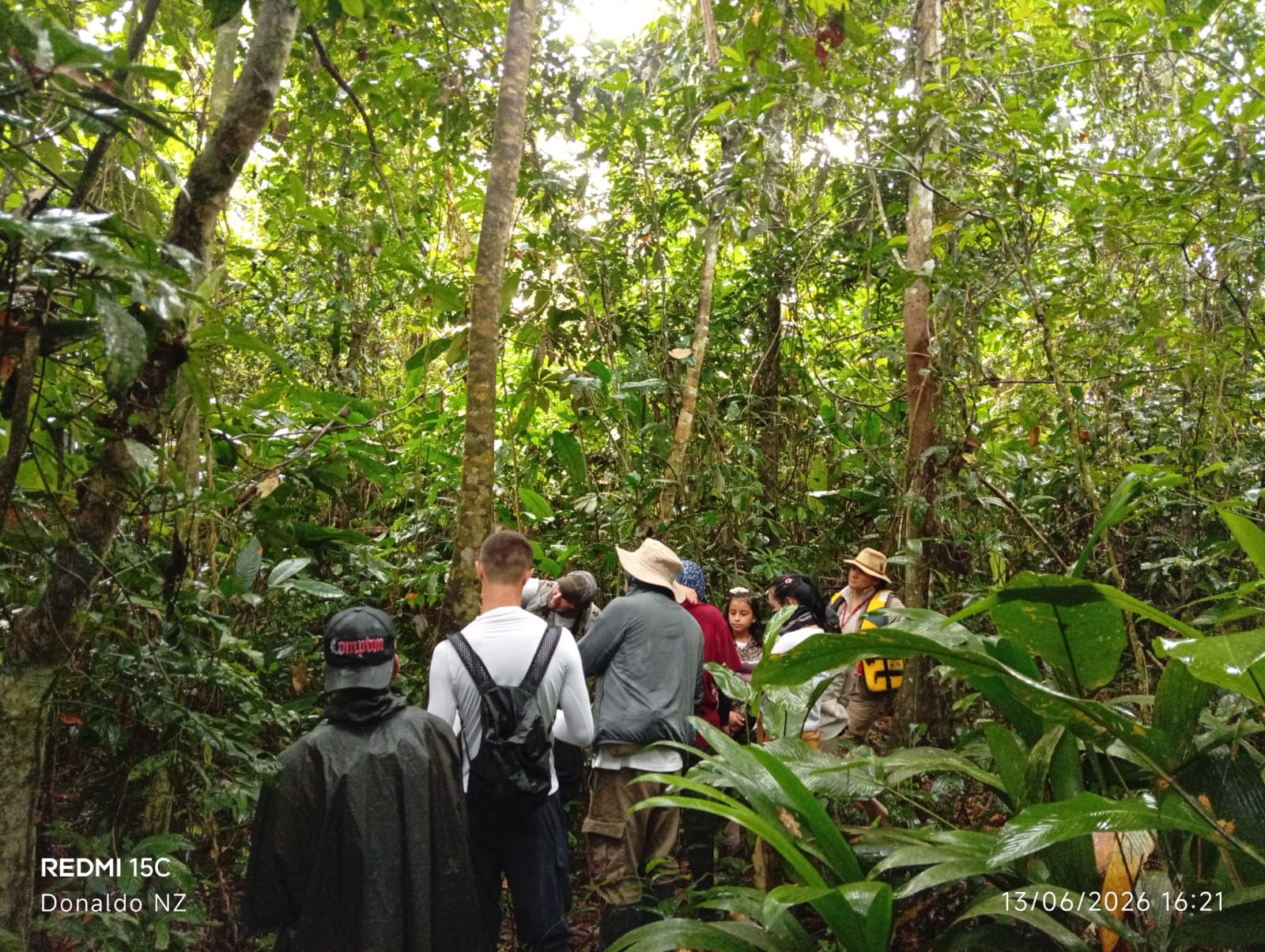 Full Day · Exploración en la Amazonas